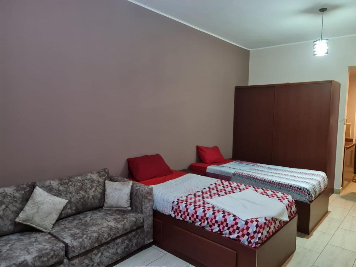 Apartament In Aldau Heights *