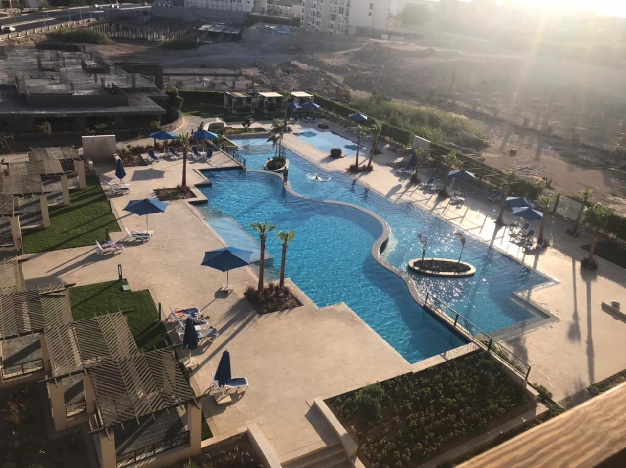 Apartament In Aldau Heights *