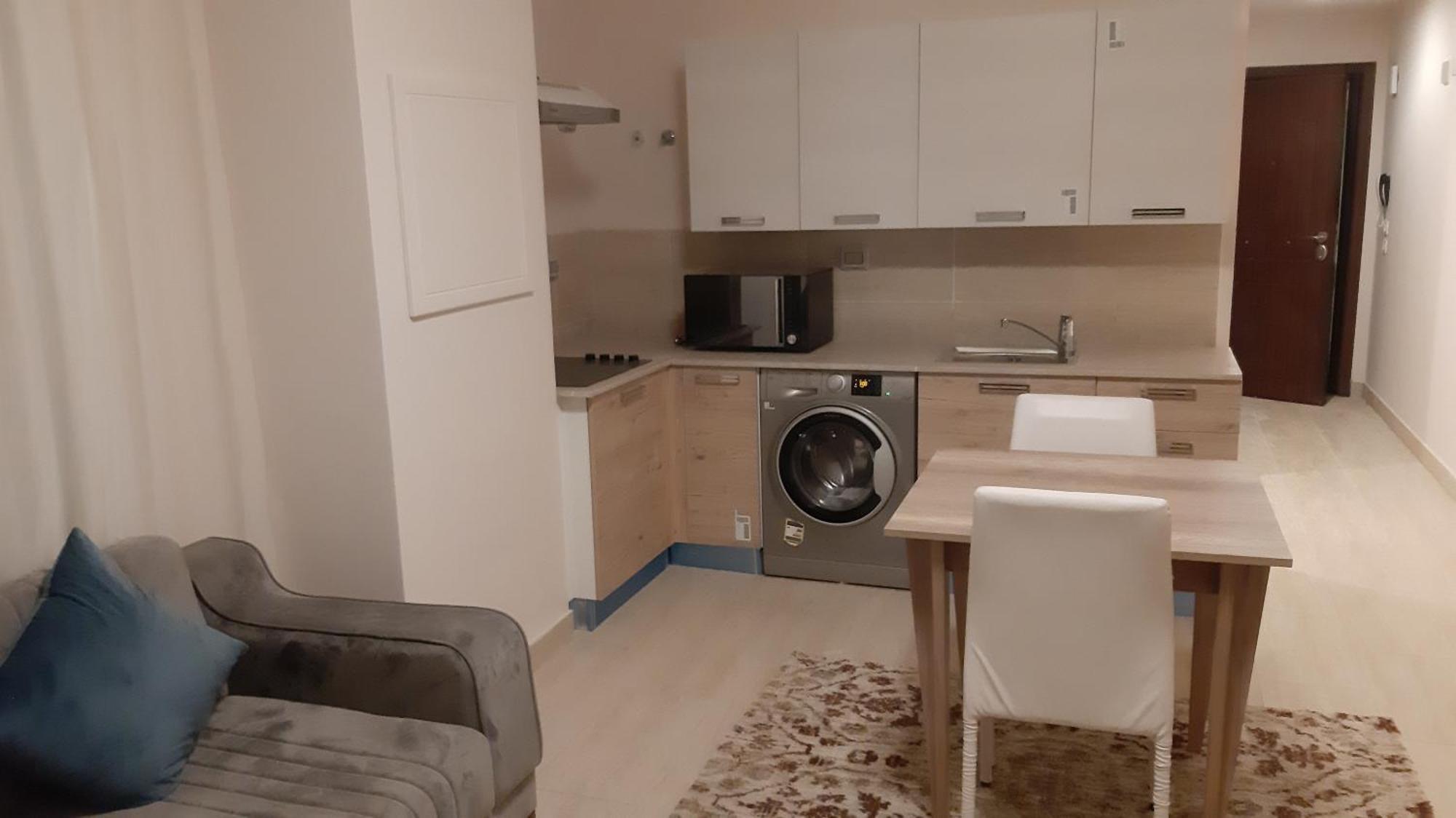 In Aldau Heights Apartament