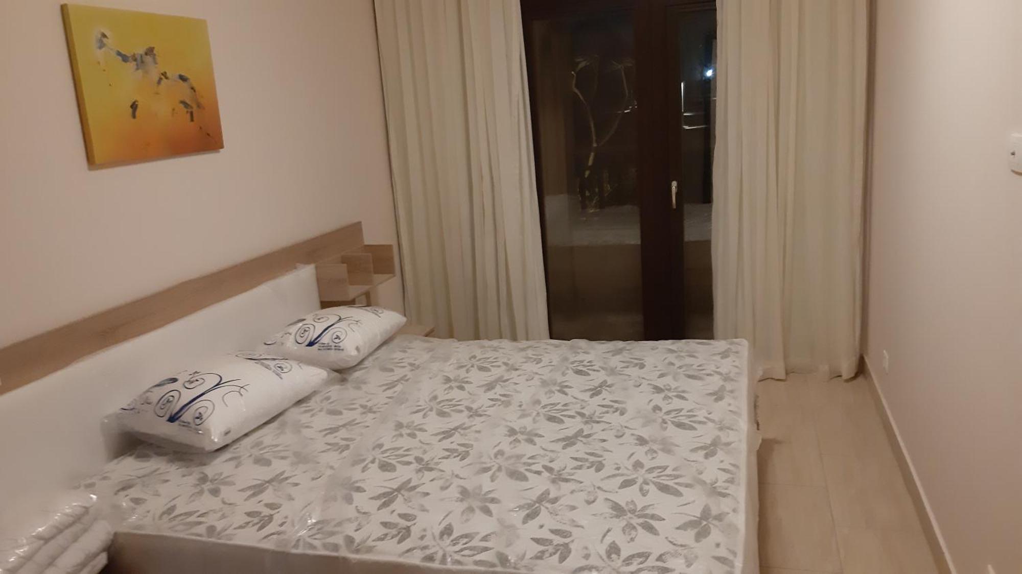 Apartament In Aldau Heights *
